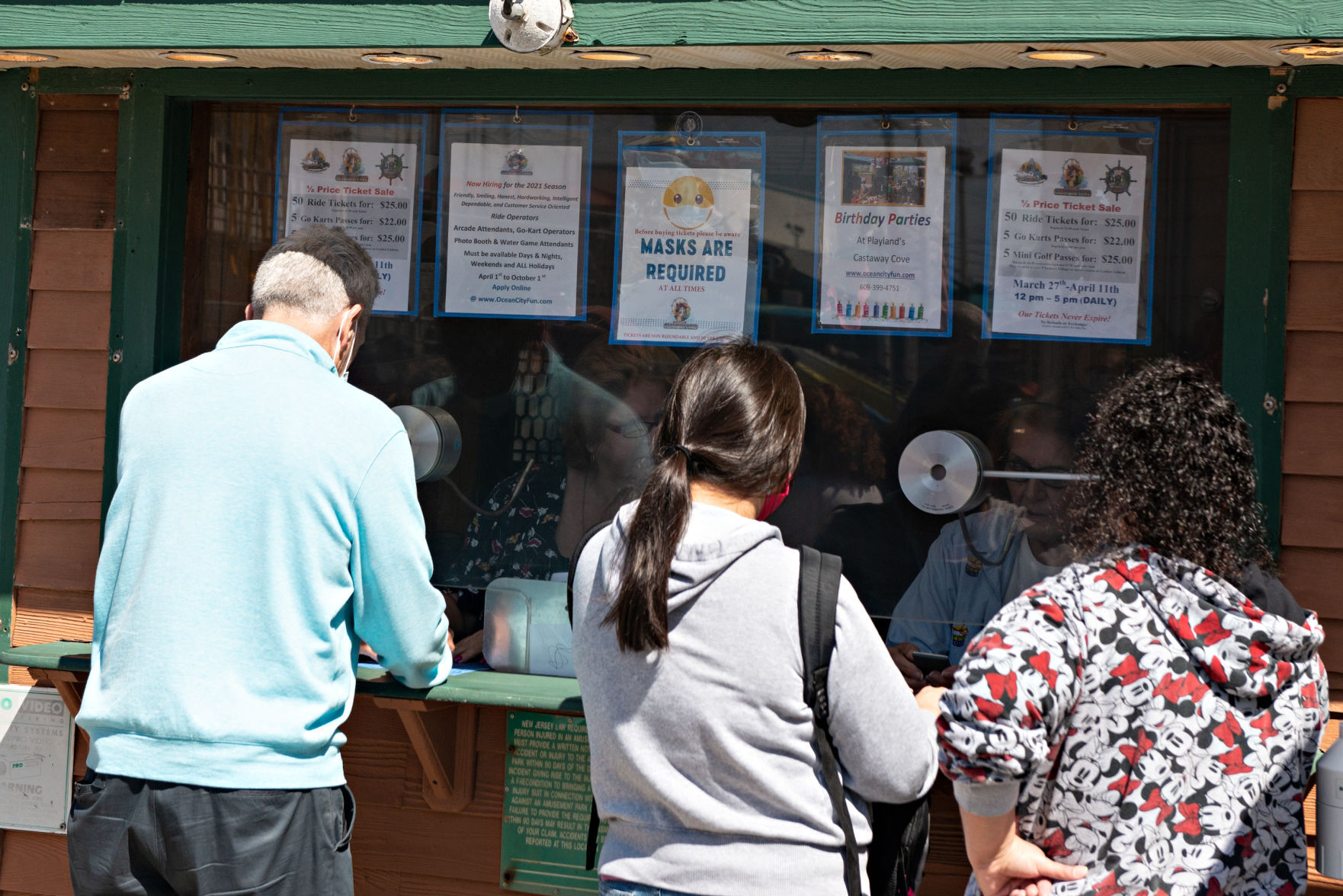 032821_nws_playland
